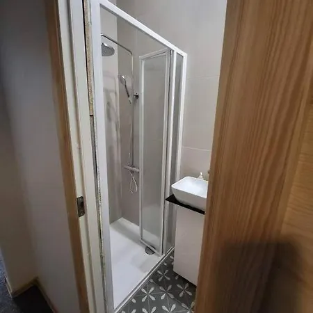 Butas Prie Zalgirio Arenos, Karaliaus Mindaugo Pr. Apartment Kaunas